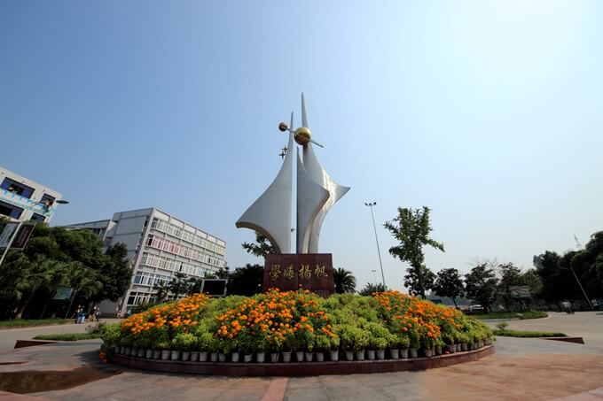 四川省武勝中學(xué)校校園風采