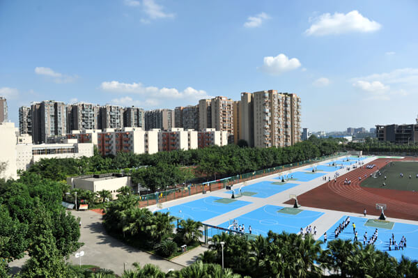 棠湖外國(guó)語(yǔ)實(shí)驗(yàn)學(xué)校校園風(fēng)采