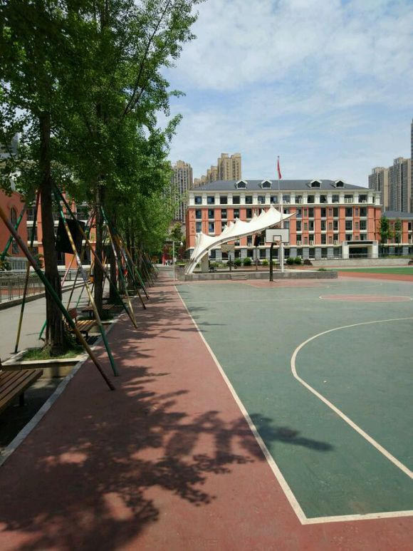 北大成都附屬實(shí)驗(yàn)學(xué)校院校環(huán)境
