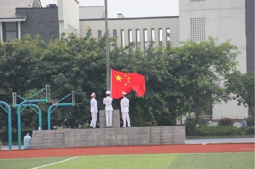 石室白馬中學(xué)近幾年的中考錄取分?jǐn)?shù)線是多少? 石室白馬中學(xué)近幾年的中考錄取分?jǐn)?shù)線是多少?