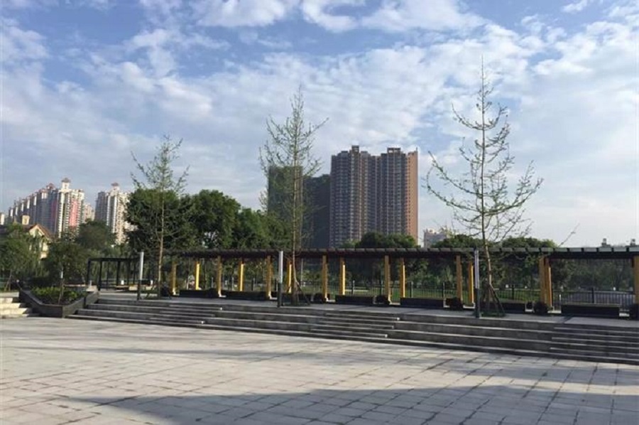 成都三原外國語學校校園環(huán)境怎么樣？