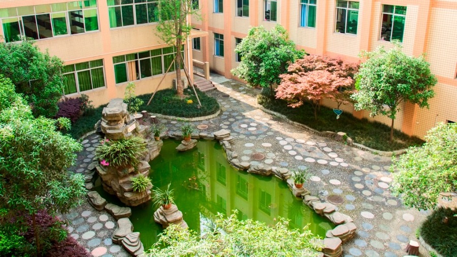 升庵中學(xué)校園環(huán)境怎么樣？