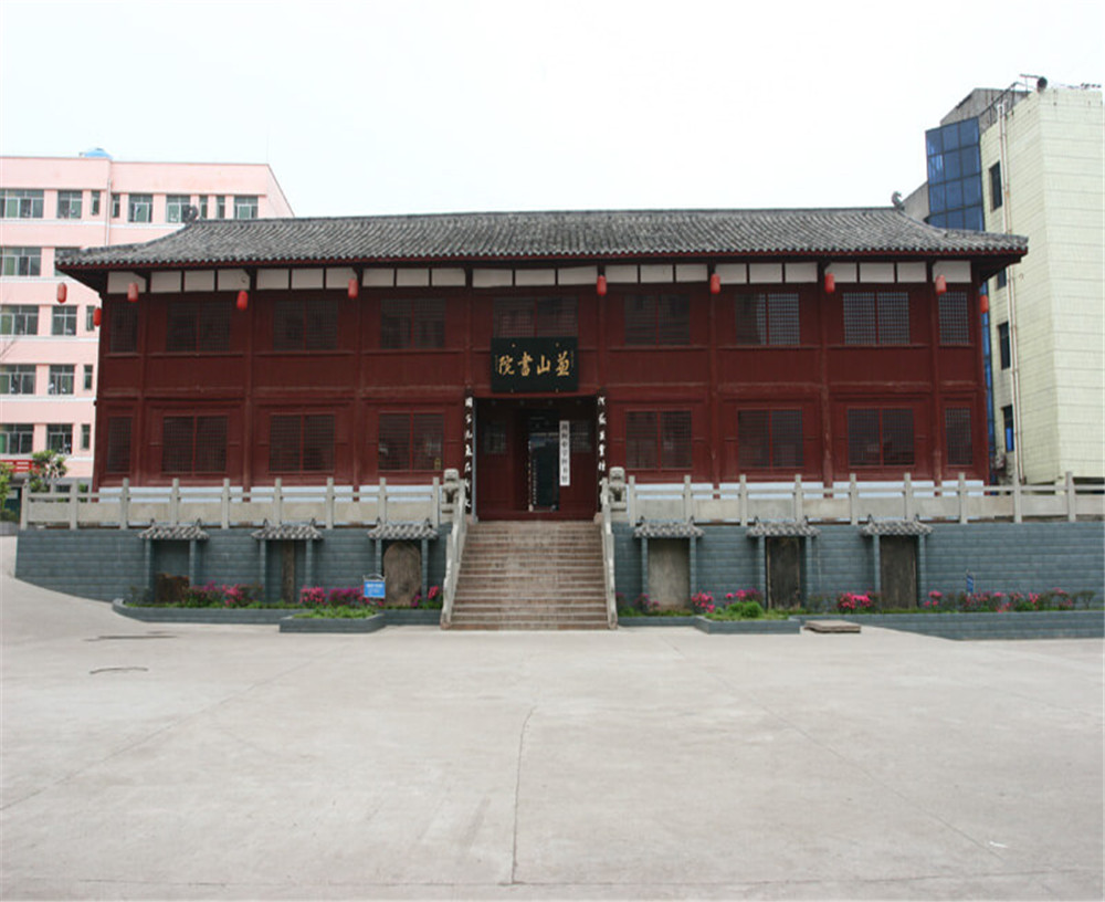 劍閣中學2020年招生簡章公布了沒？