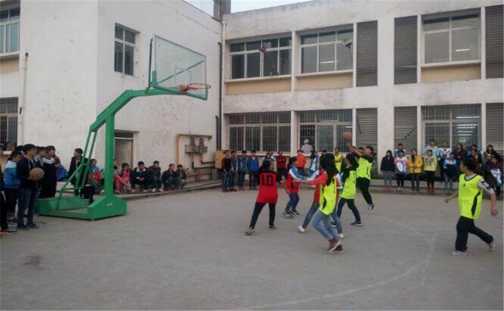 巴中市第五中學(xué)詳細(xì)地址在什么地方？