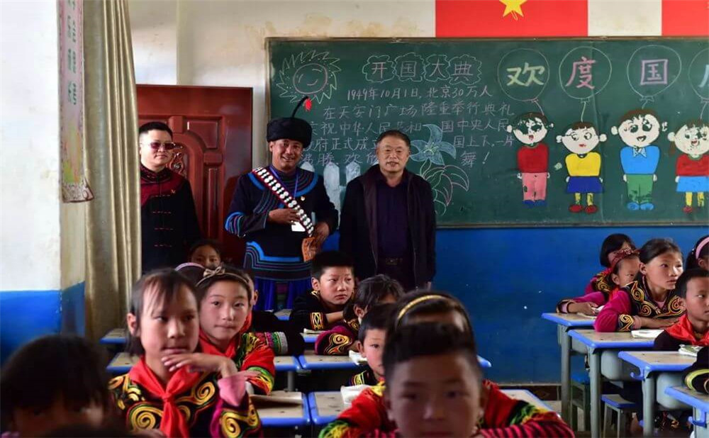 鹽源縣民族中學(xué)的升學(xué)率怎么樣？