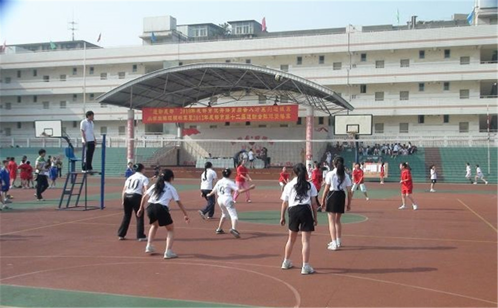 升庵中學(xué)高中部的錄取分?jǐn)?shù)是多少？
