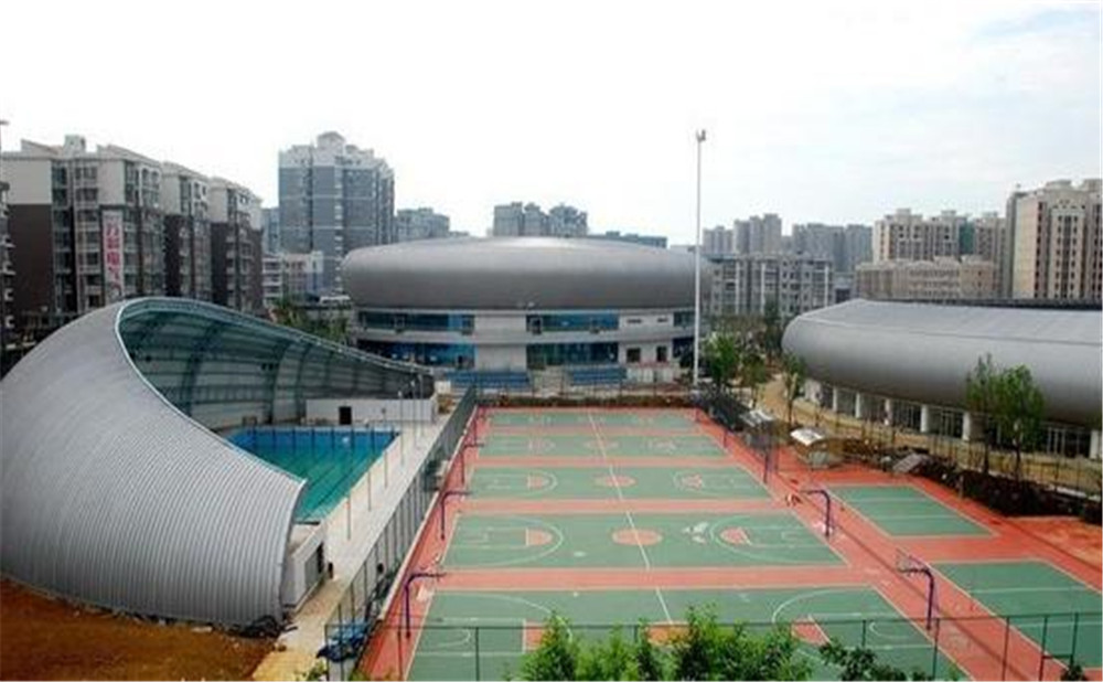 簡陽中學(xué)的高中住宿怎么樣？