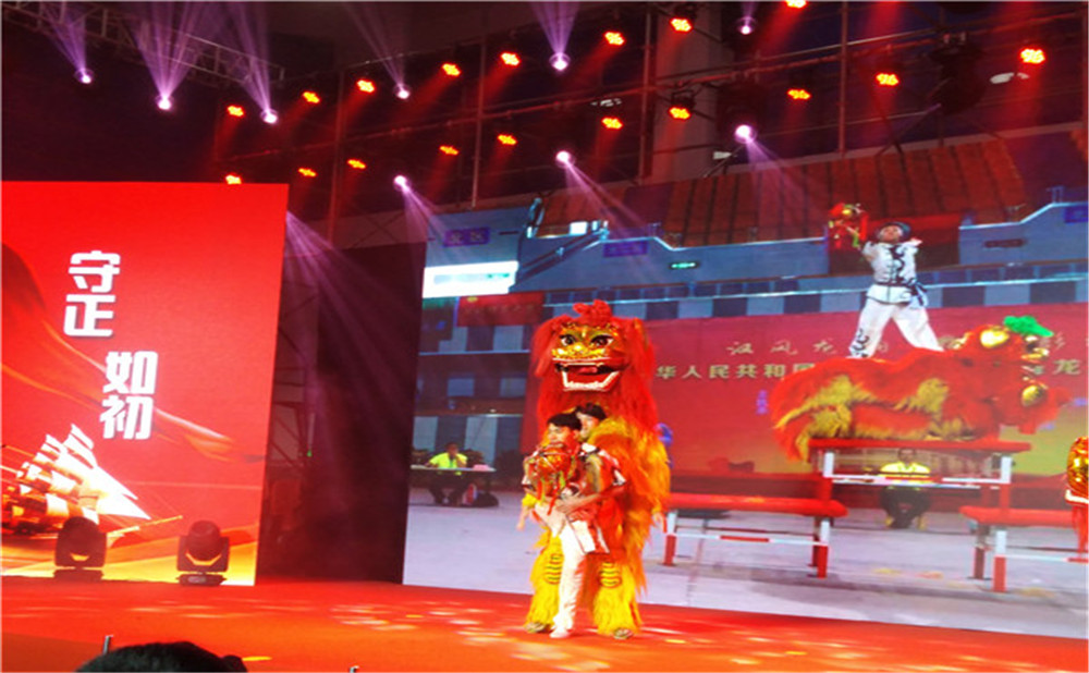 北京第二外國(guó)語(yǔ)學(xué)院成都附屬中學(xué)的錄取分?jǐn)?shù)是多少？