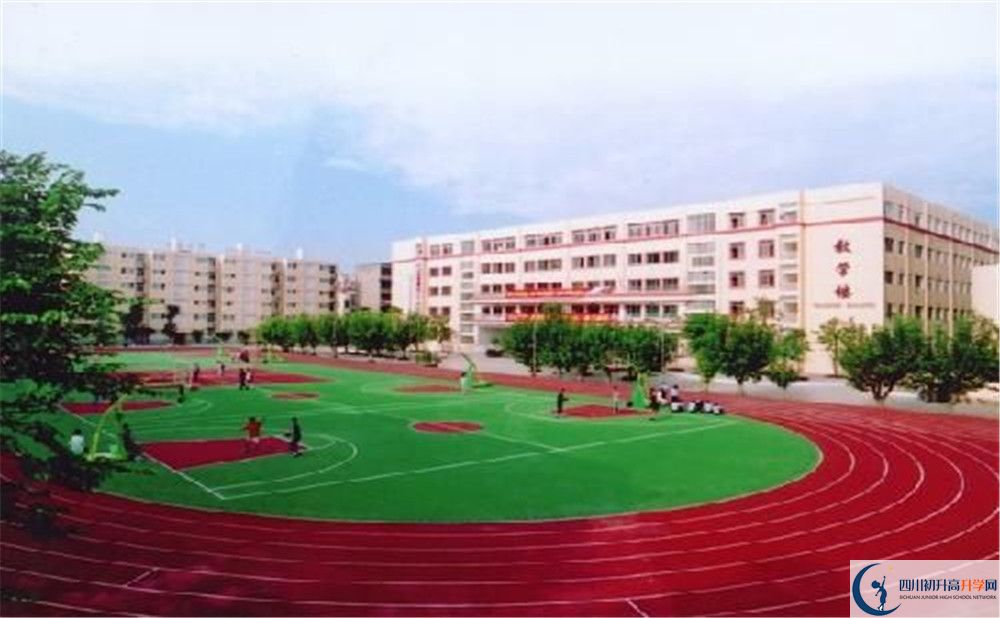 成都實驗外國語學(xué)校是怎么樣的學(xué)校？