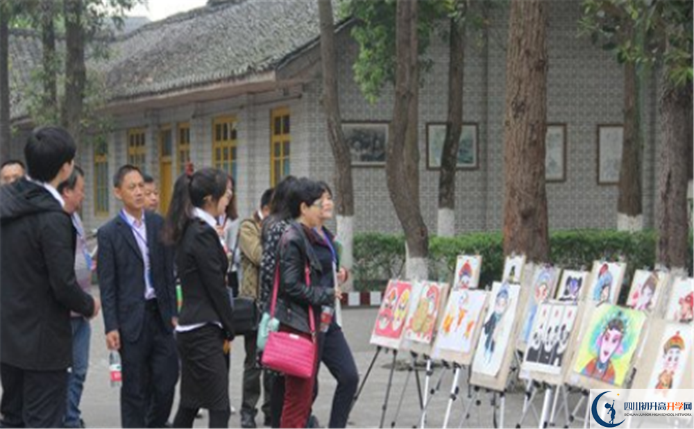 強(qiáng)項(xiàng)實(shí)驗(yàn)中學(xué)的高中住宿好不好？