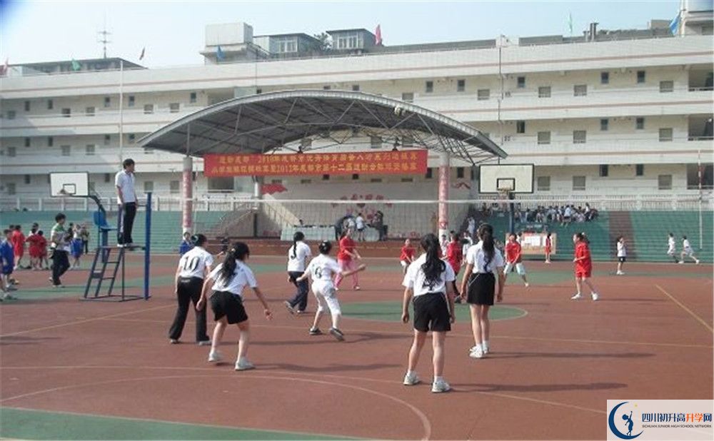 上升庵中學(xué)的分數(shù)線是多少？