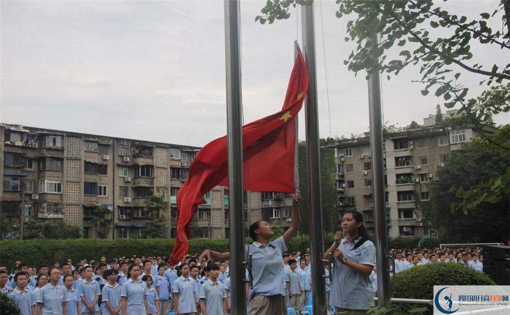 成都市西北中學(xué)住宿條件怎么樣？