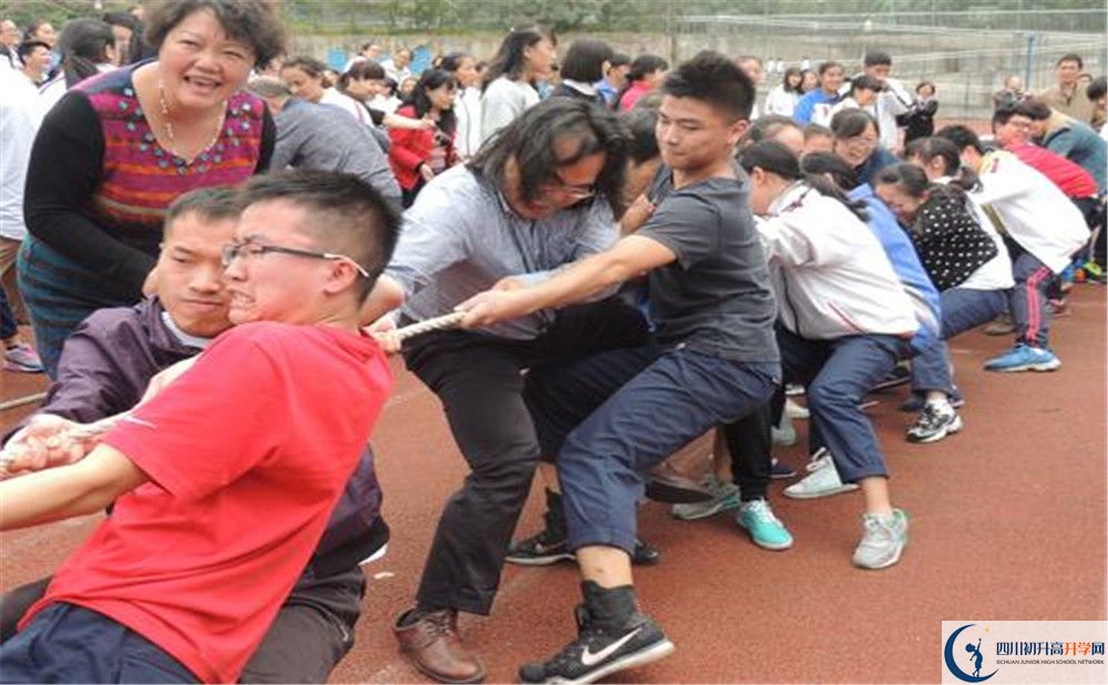 成都市第三中學(xué)2020年保送清華北大的人數(shù)有多少？
