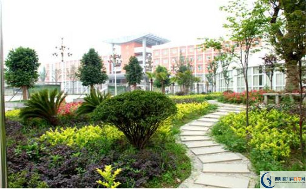 濛陽(yáng)中學(xué)的高中住宿怎么樣？