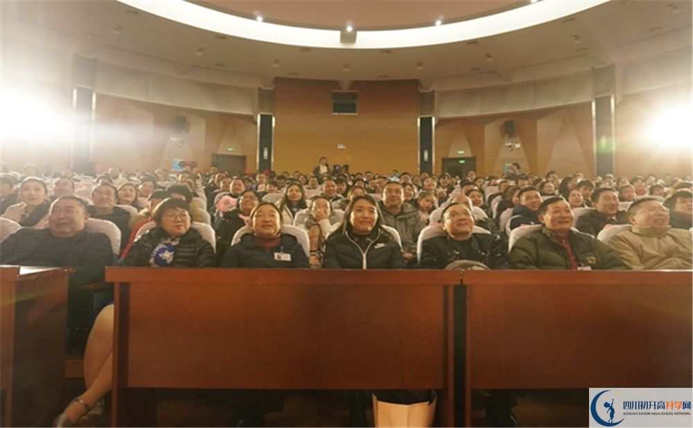 2020成都十二中高考重點(diǎn)大學(xué)升學(xué)率高不高？