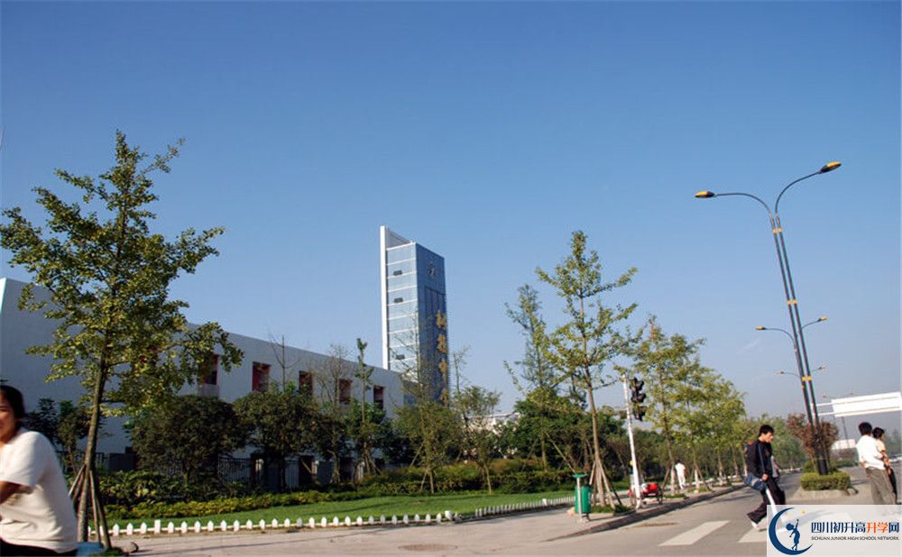 成都樹(shù)德中學(xué)光華校區(qū)高中平行班怎么樣？