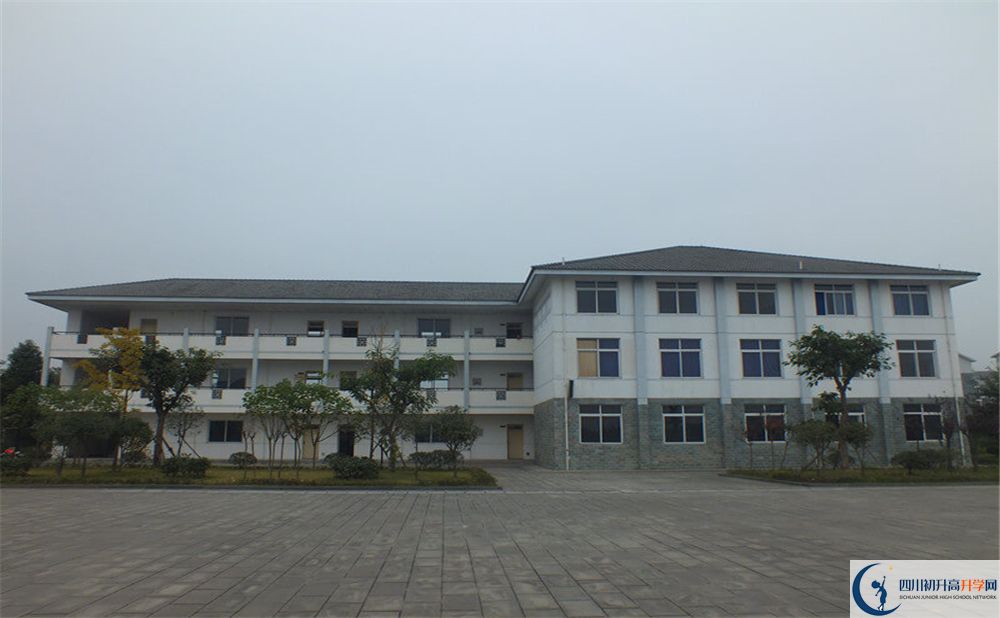 淮口中學(xué)在全國(guó)高中排名是多少？