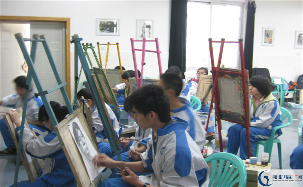 成都十一中實(shí)驗(yàn)班學(xué)費(fèi)貴嗎？