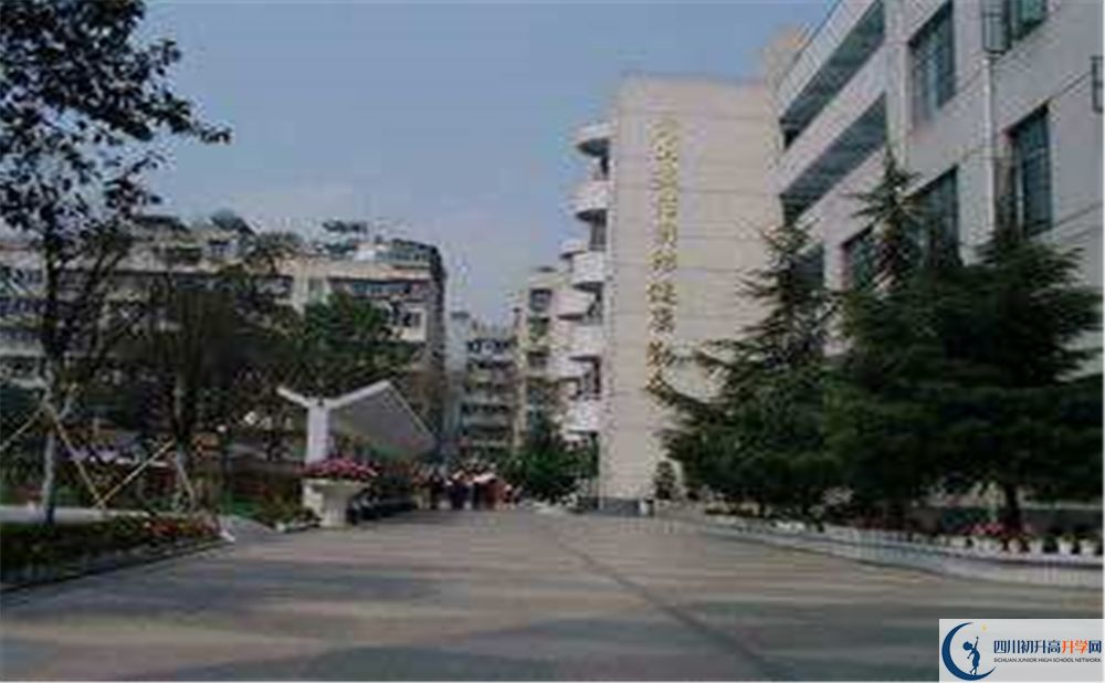 2020成都市第十七中學(xué)二診數(shù)學(xué)試題答案在哪看？