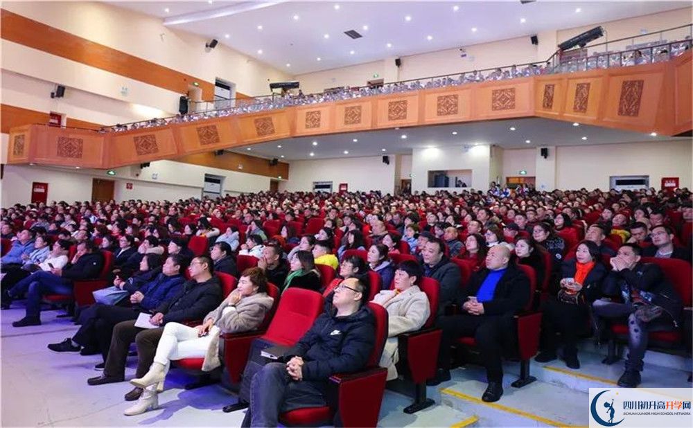 成都石室中學北湖校區(qū)2020年高考人數(shù)是多少？