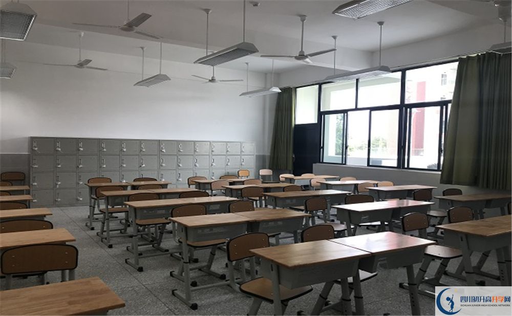 成都西川中學(xué)?高三診斷考試時(shí)間怎么安排的？