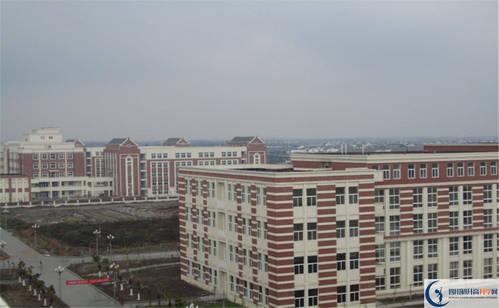 2020四川師范大學(xué)附屬第三實(shí)驗(yàn)中學(xué)初升高考試時(shí)間有調(diào)整？