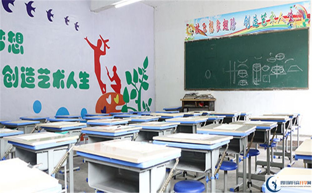 2020年長寧縣培風(fēng)中學(xué)初升高考試時間是否有調(diào)整？